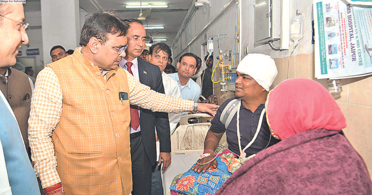 CM interacts with patients, inspects facilities during visit to SMS Hospital